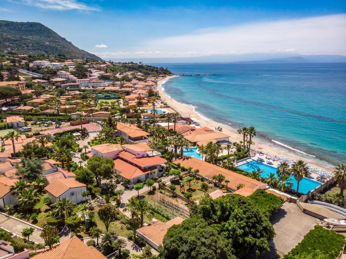 Villaggio Baia D'Ercole Capo Vaticano Exterior foto