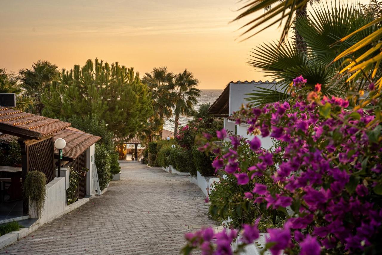 Villaggio Baia D'Ercole Capo Vaticano Exterior foto