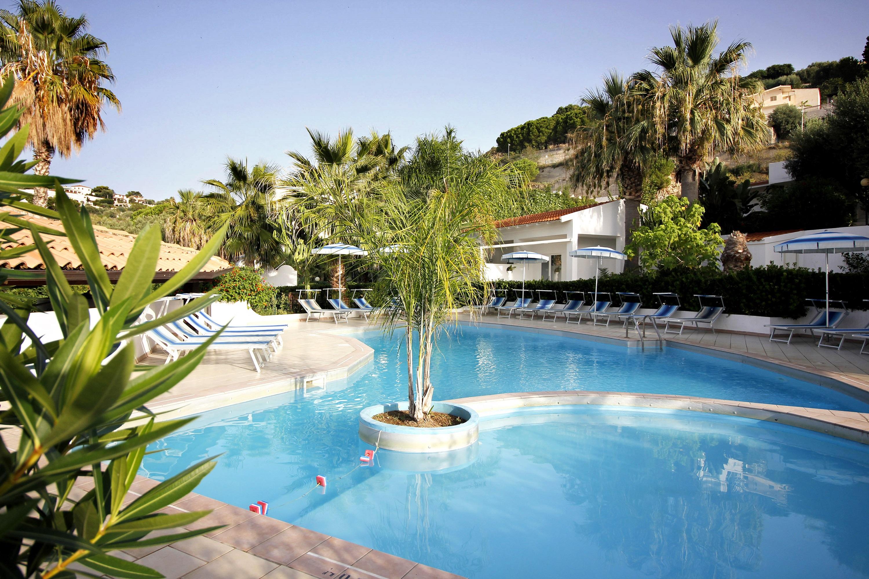 Villaggio Baia D'Ercole Capo Vaticano Exterior foto